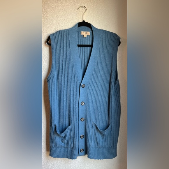 Turtle Bay Button Up Sweater Vest - Picture 2 of 5